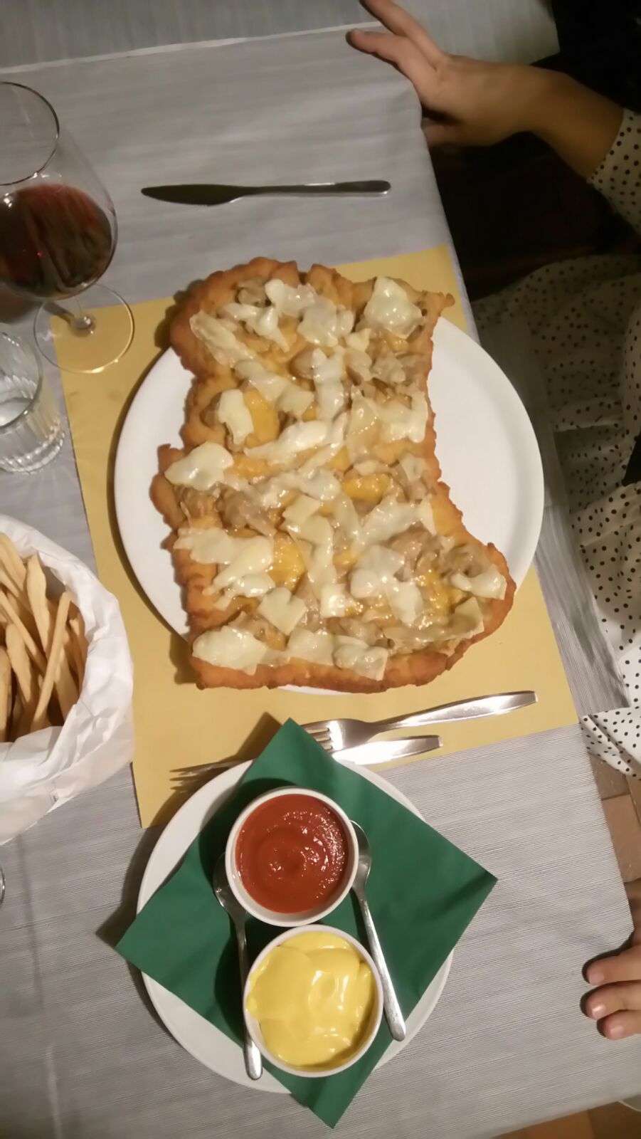 Cotoletta con Porcini e grana